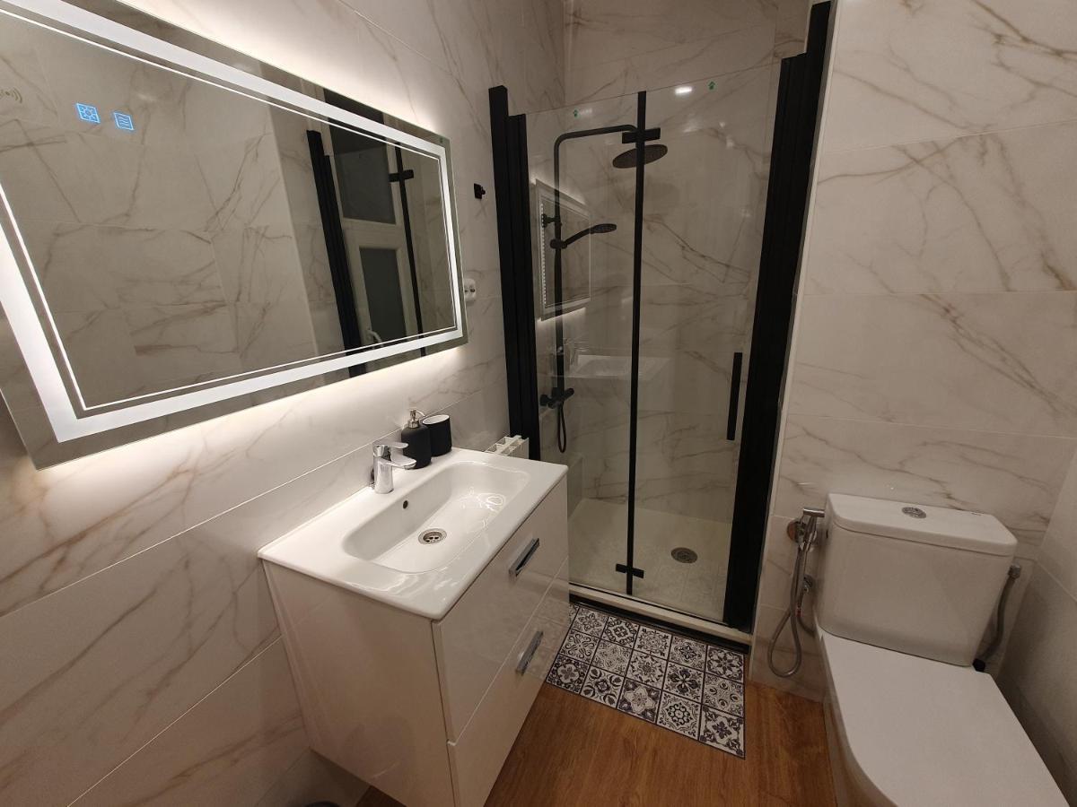 Aimendi Host Bilbao District Center II Apartment Exterior photo